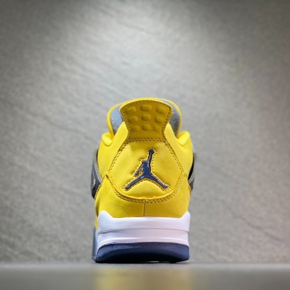 AIR Jordan4